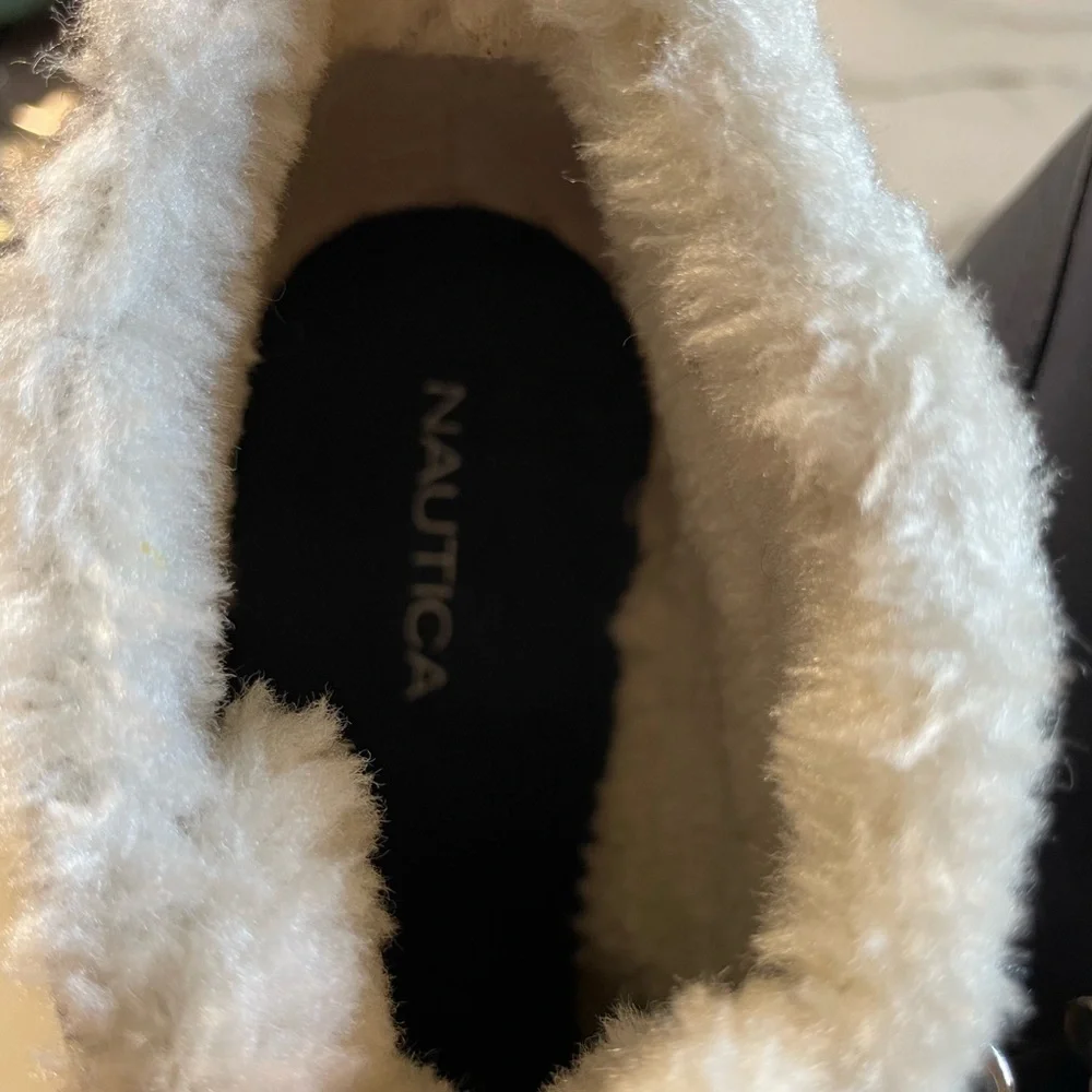 Nautica Gavina Women's Fur Lined Wedge Ankle Bootie Size 6  Blue White Casual.